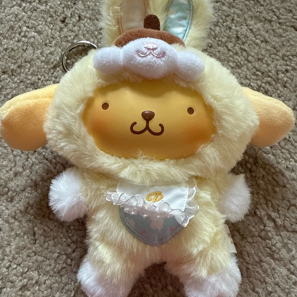 Sanrio Pompompurin Fuzzy Plush Keychain - Picture 2 of 12